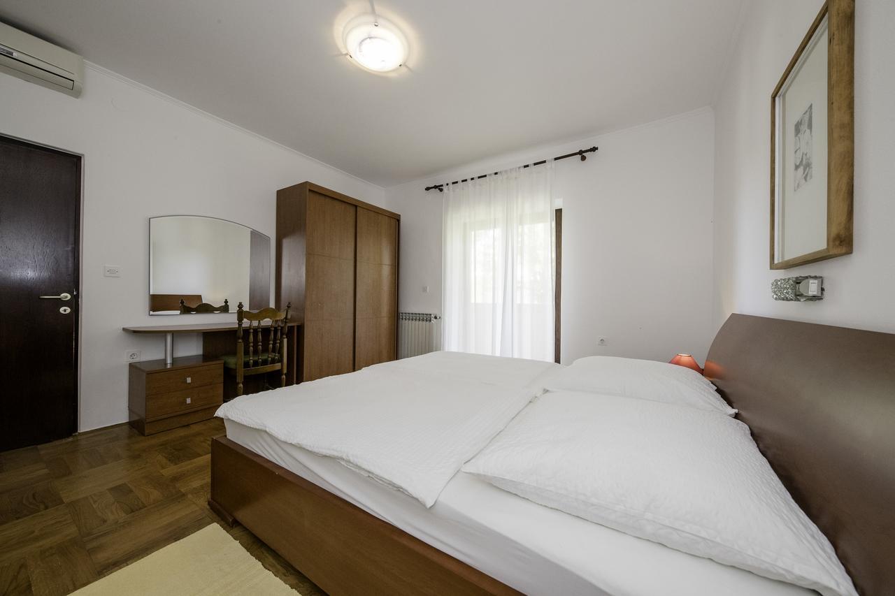 Apartments Dedic Supetarska Draga Luaran gambar