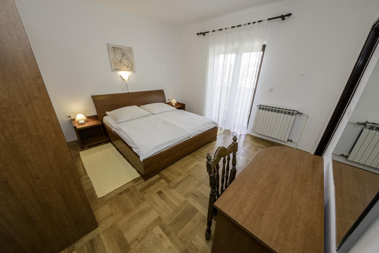 Apartments Dedic Supetarska Draga Luaran gambar