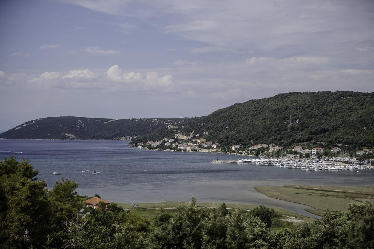 Apartments Dedic Supetarska Draga Luaran gambar